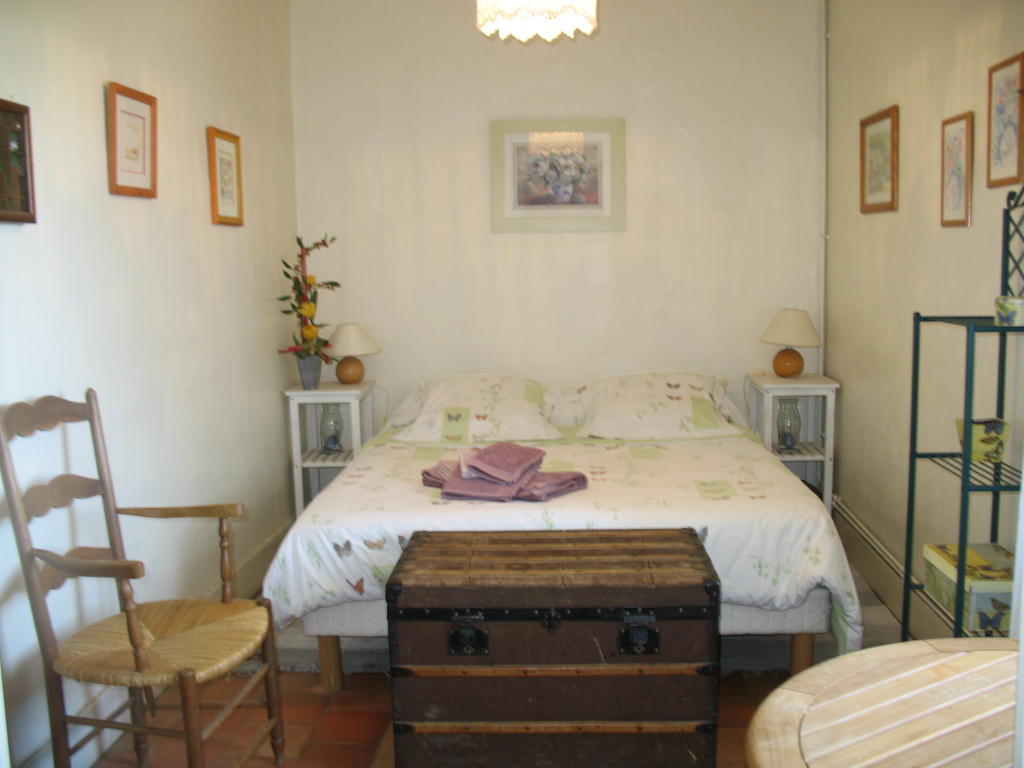La Mesnagerie Bed & Breakfast Jarze Phòng bức ảnh